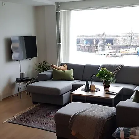 Flott Leilighet Midt I Sentrum Med Fantastisk Utsikt. Apartment